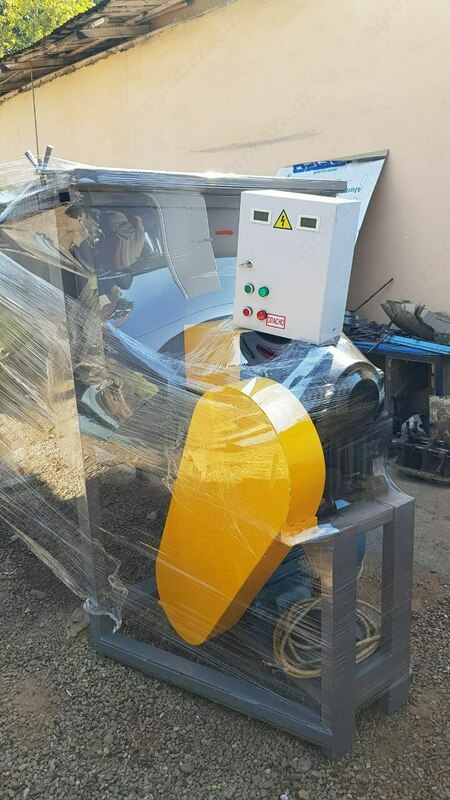 Корм мешалка для комбикорм