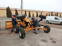 Lazer yordamida yer tekislagich