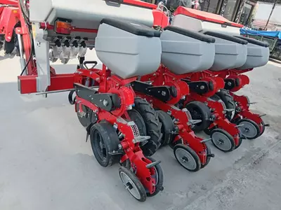 Eldorada D-4 aniq ekish uchun mo`ljallangan pnevmatik ekish uskunasi