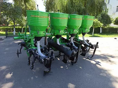 Культиватор хлопковый универсальный КХУ-4В