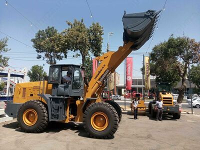 Фронтальный погрузчик Лонкинг Зл50