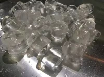 LG-24/06k-01 muz mashinasi (suvli sovutish)