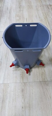 Buzoqlar uchun paqir