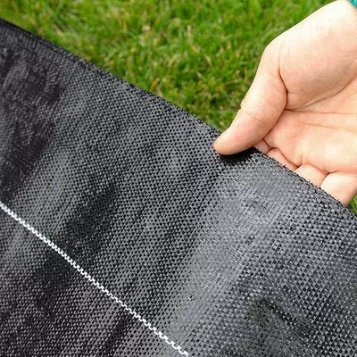 Агроткань (почвоукрывной материал)