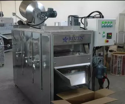 Tuzlash idishi bilan urug'lar, yong'oqlar, quyma oziq-ovqatlarni qovurish uchun pech