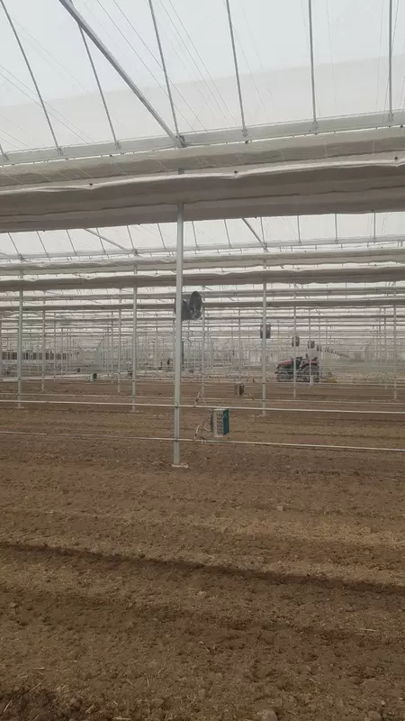 Zanglamaydigan metaldan issiqxona