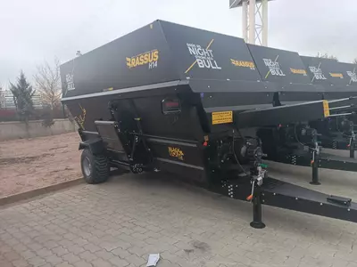 YEM TARQATISH MASHINASI КОРМОРАЗДАТЧИК