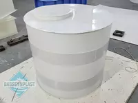 Suv uchun 1m3, tonna plastik eko-yomkost (sig'im), bak, rezervuar